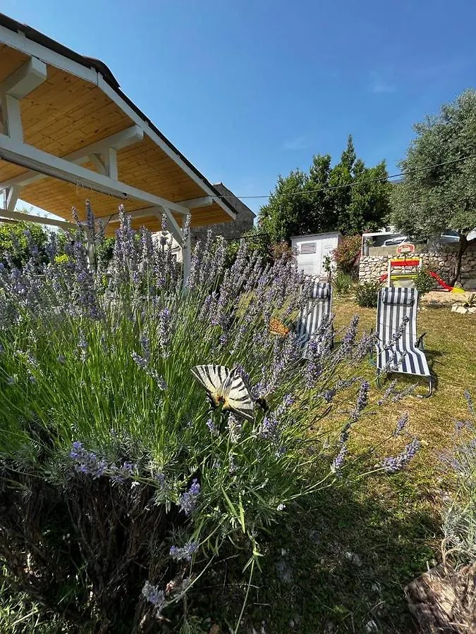 Holiday Home Adricon Grižane Croácia