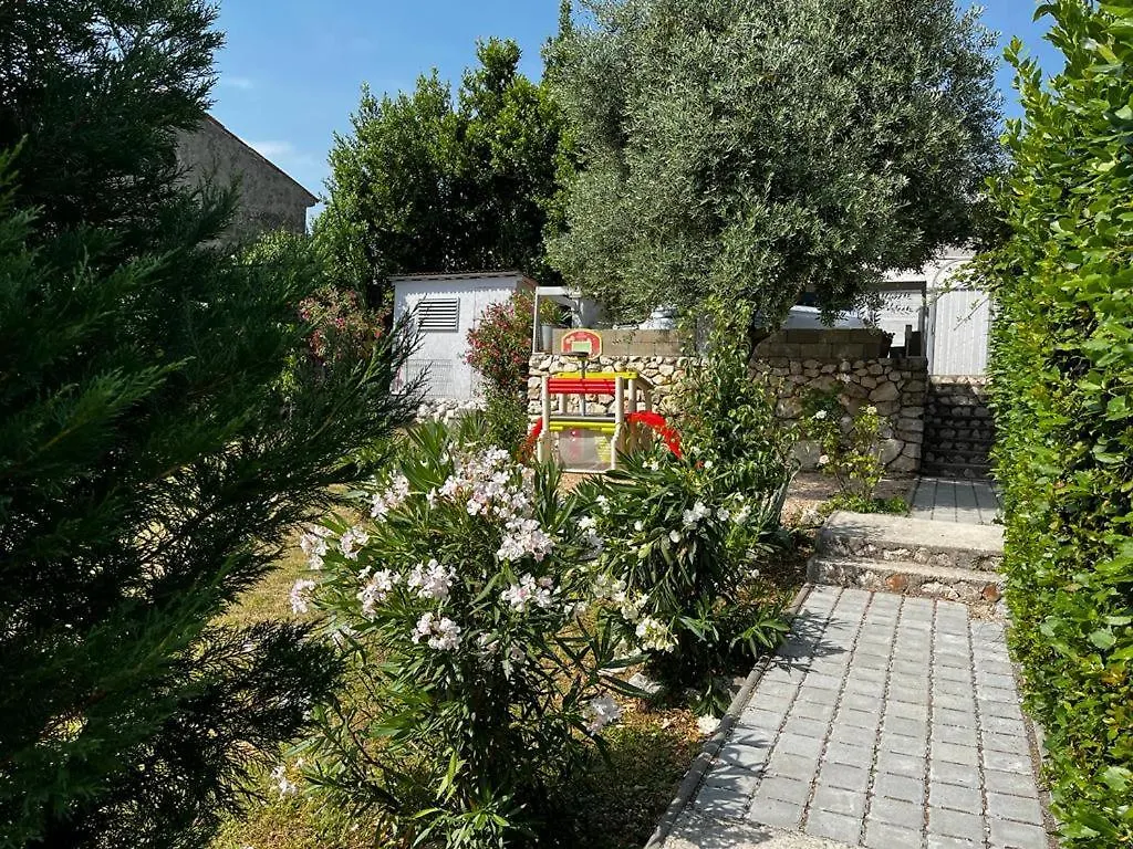 Holiday Home Adricon Grižane